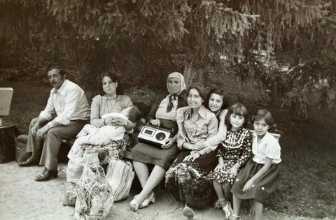 Photographie de famille en noir et blanc